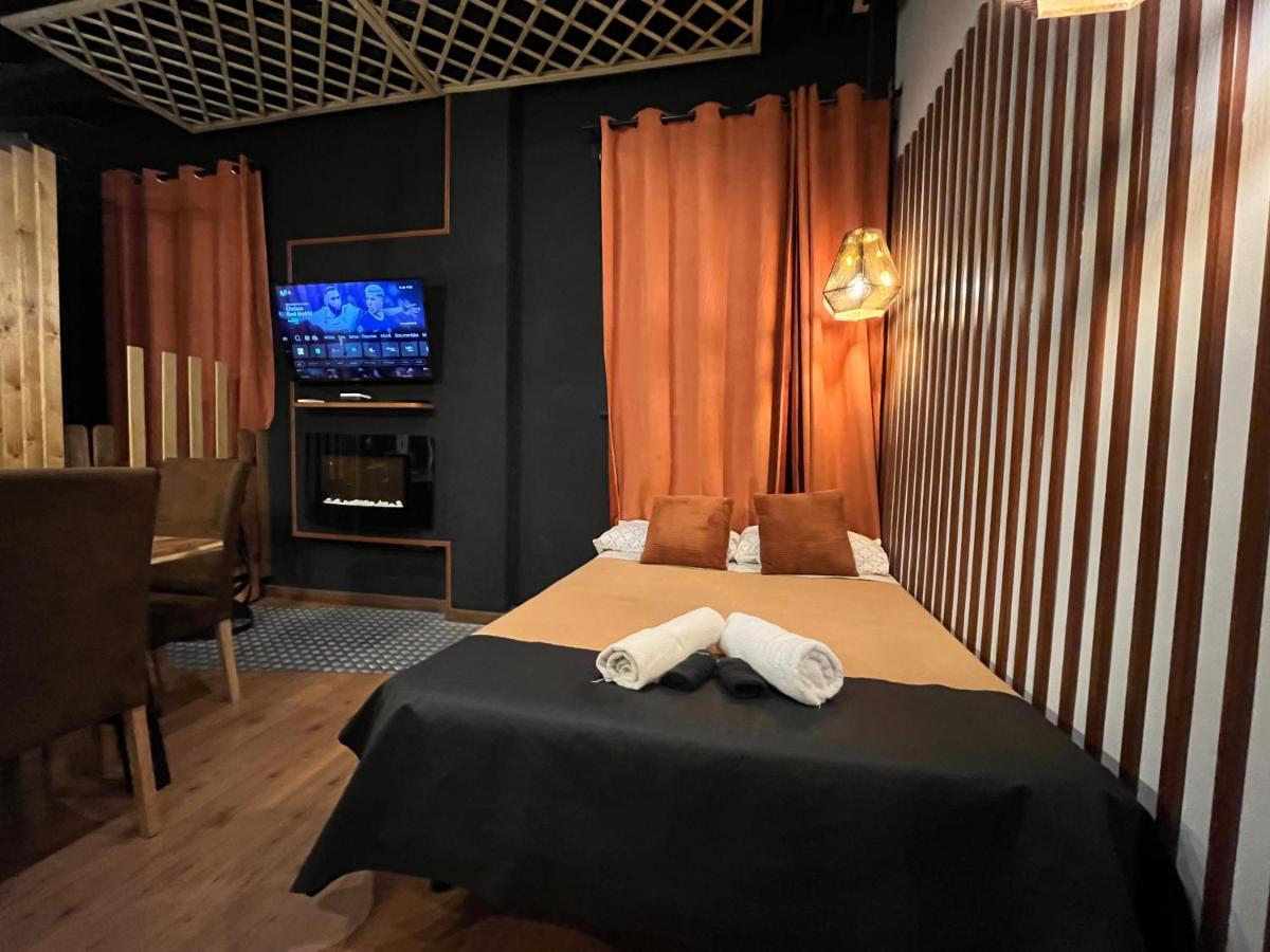 마드리드 Chic4 Luxury Gran Via 아파트 외부 사진